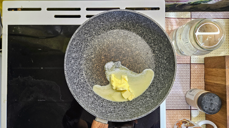 Розтоплене вершкове масло