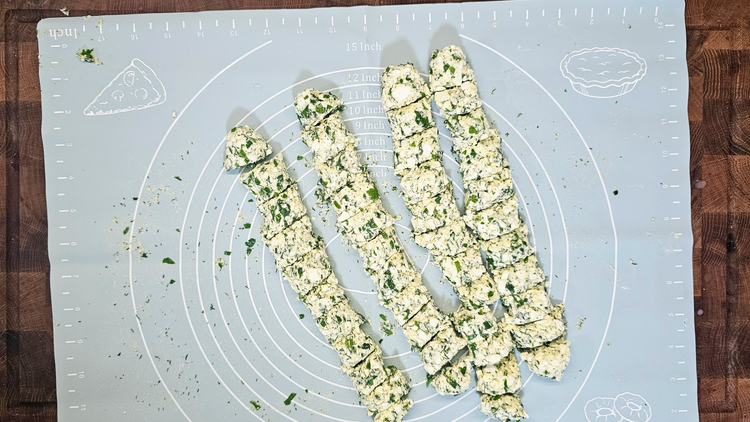 Порізані ковбаски