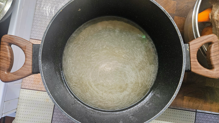 Крок 7. Проціджений бульйон